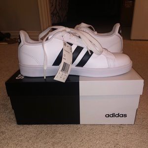 Adidas Ortholite Float Sneakers!